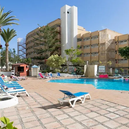 102 Bright Accomodation With Pool View 아파트 아데제